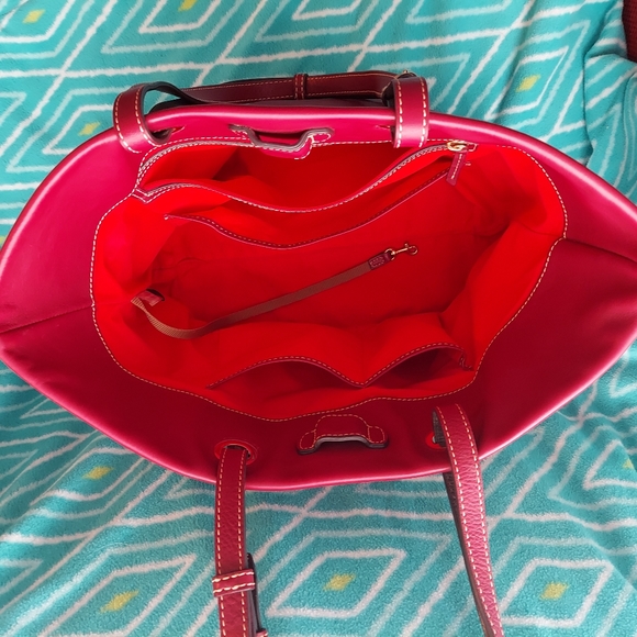 Vintage Dooney & Bourke Large Leather Florentine Leather Tote - Picture 7 of 14